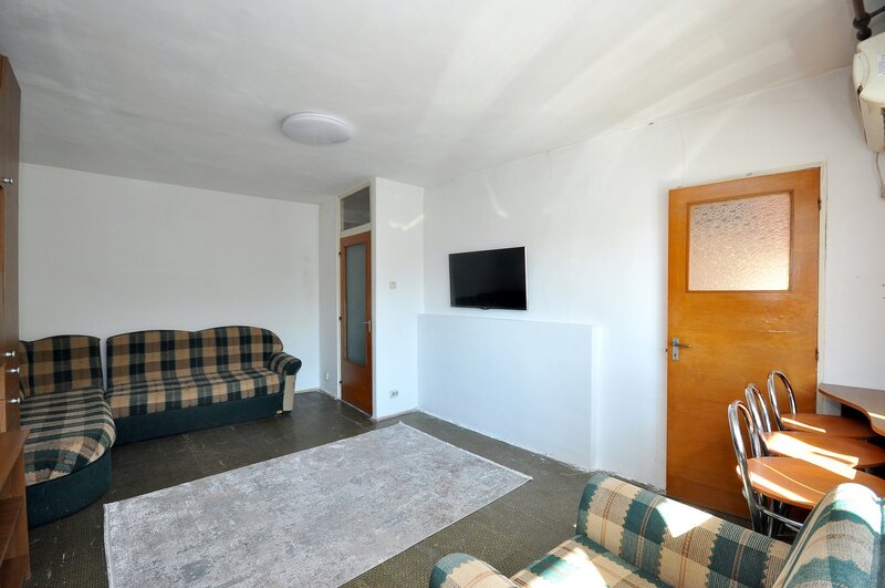 Militari 3 min. metrou Lujerului garsoniera 40 mp decomandata bloc din 1989