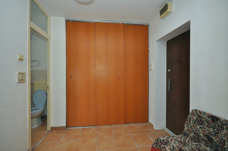 Militari 3 min. metrou Lujerului garsoniera 40 mp decomandata bloc din 1989